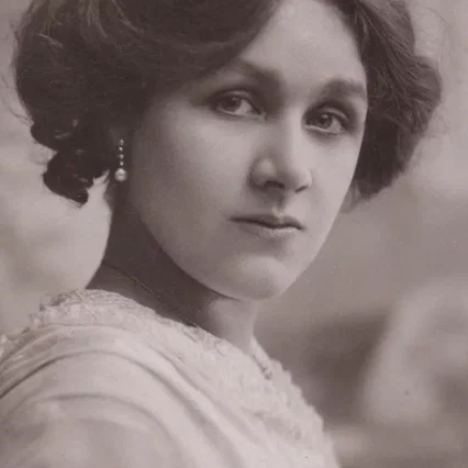  Phyllis Neilson-terry