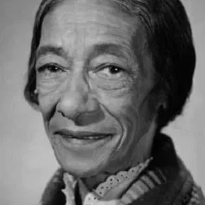 Photo star : Estelle Hemsley