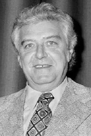  Emile Genest photo