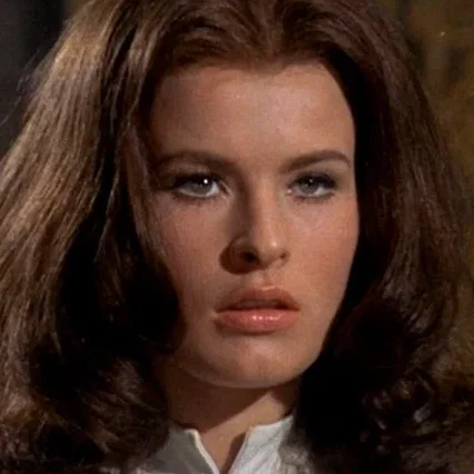  Silvana Venturelli