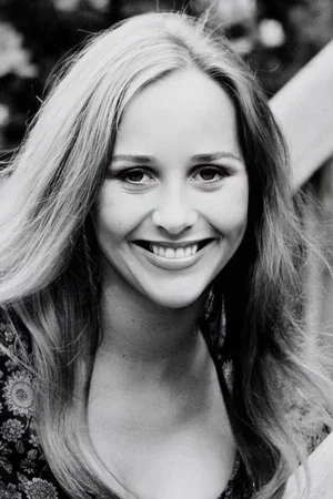 Hilary  Dwyer