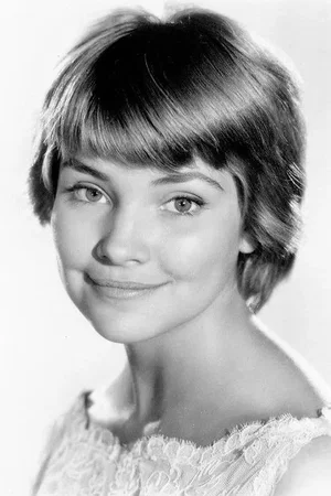  Lauri Peters