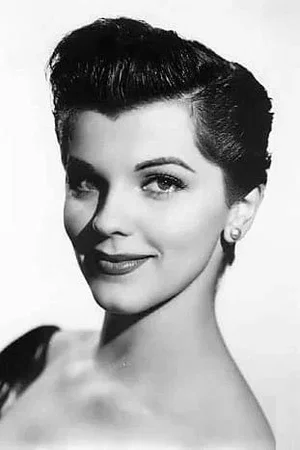  Lisa Gaye