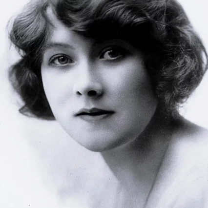  Alma Taylor