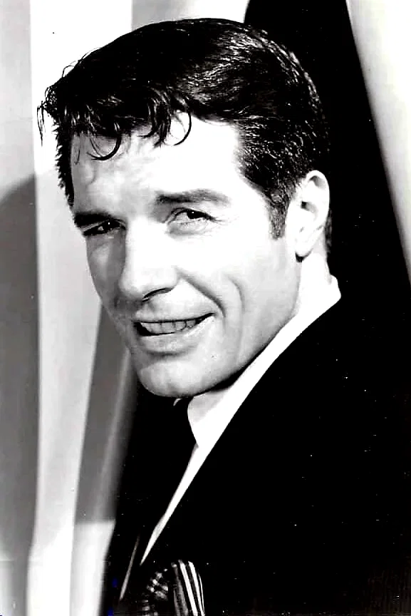  Robert Horton