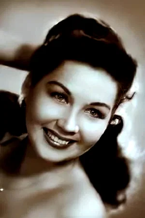  Rosa Del Rosario