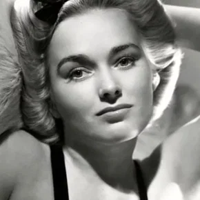 Photo star :  Doris Merrick