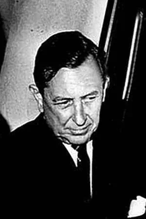  Vernon Sewell photo