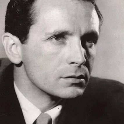  Leonard Graves
