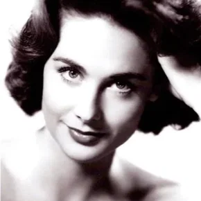 Photo star :  Virginia Maskell