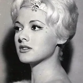 Photo star :  Gisla Paradis