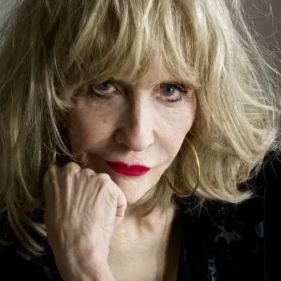  Sondra Blake