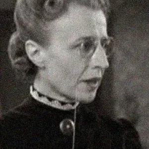  Edna Holland