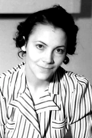  Tatjana Sais