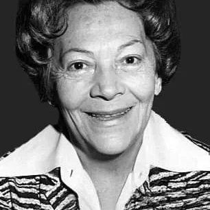  Tatjana Sais
