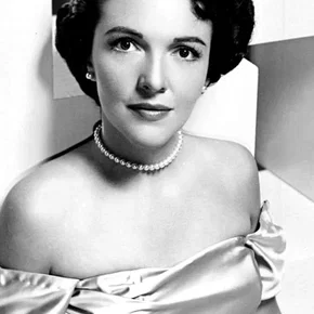 Photo star :  Nancy Reagan