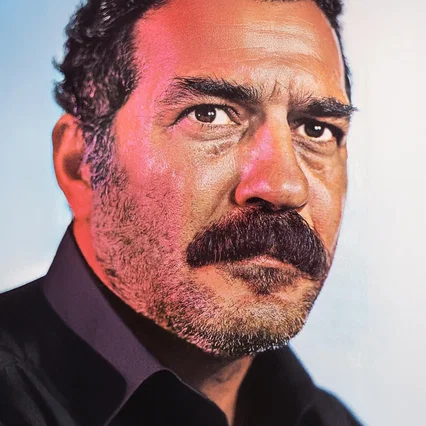  Fikret Hakan