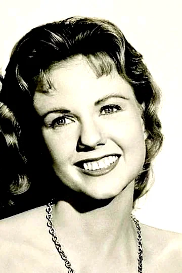  Carolyn Kearney