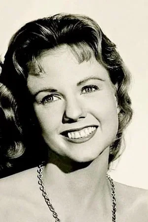  Carolyn Kearney