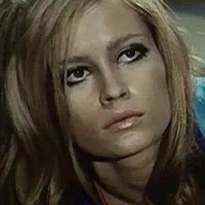 Photo star :  Eva Thulin