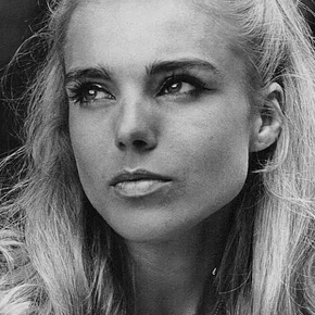 Photo star :  Pia Degermark
