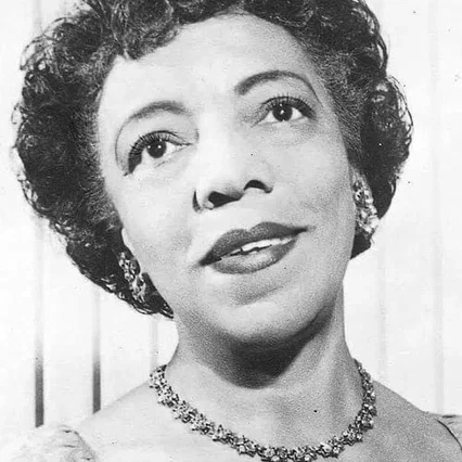  Zara Cully