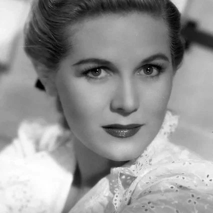  Rita Corday