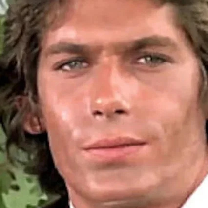  Christian Hay