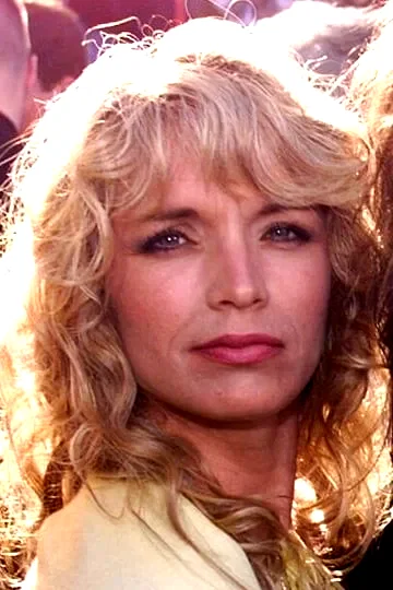  Cyrinda Foxe