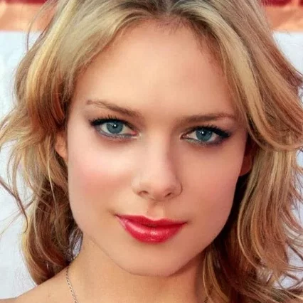  Nina Bergman