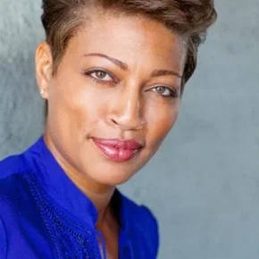 Photo star :  Indira Gibson