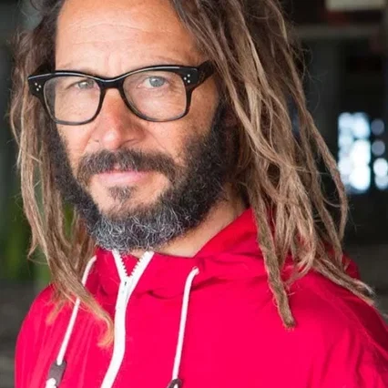  Tony Alva