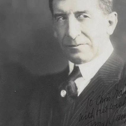  Frank Campeau
