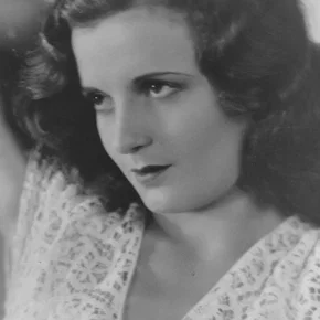 Photo star :  Nora Lane