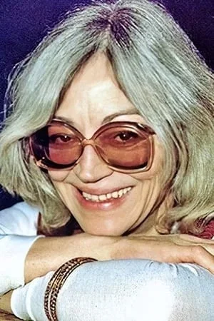  Eleanor Fazan photo