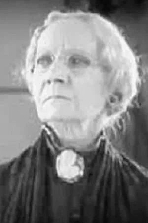  Gertrude Claire