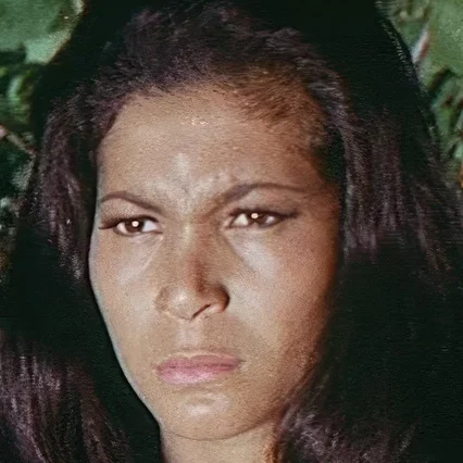  Esmeralda Barros