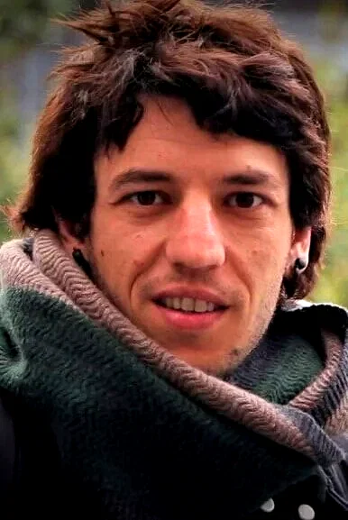  Jon Olivares