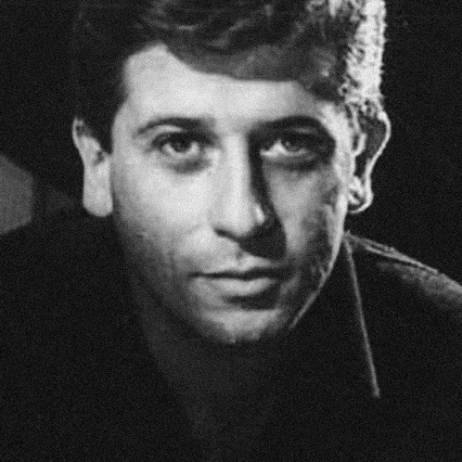  Walter Hugo Khouri