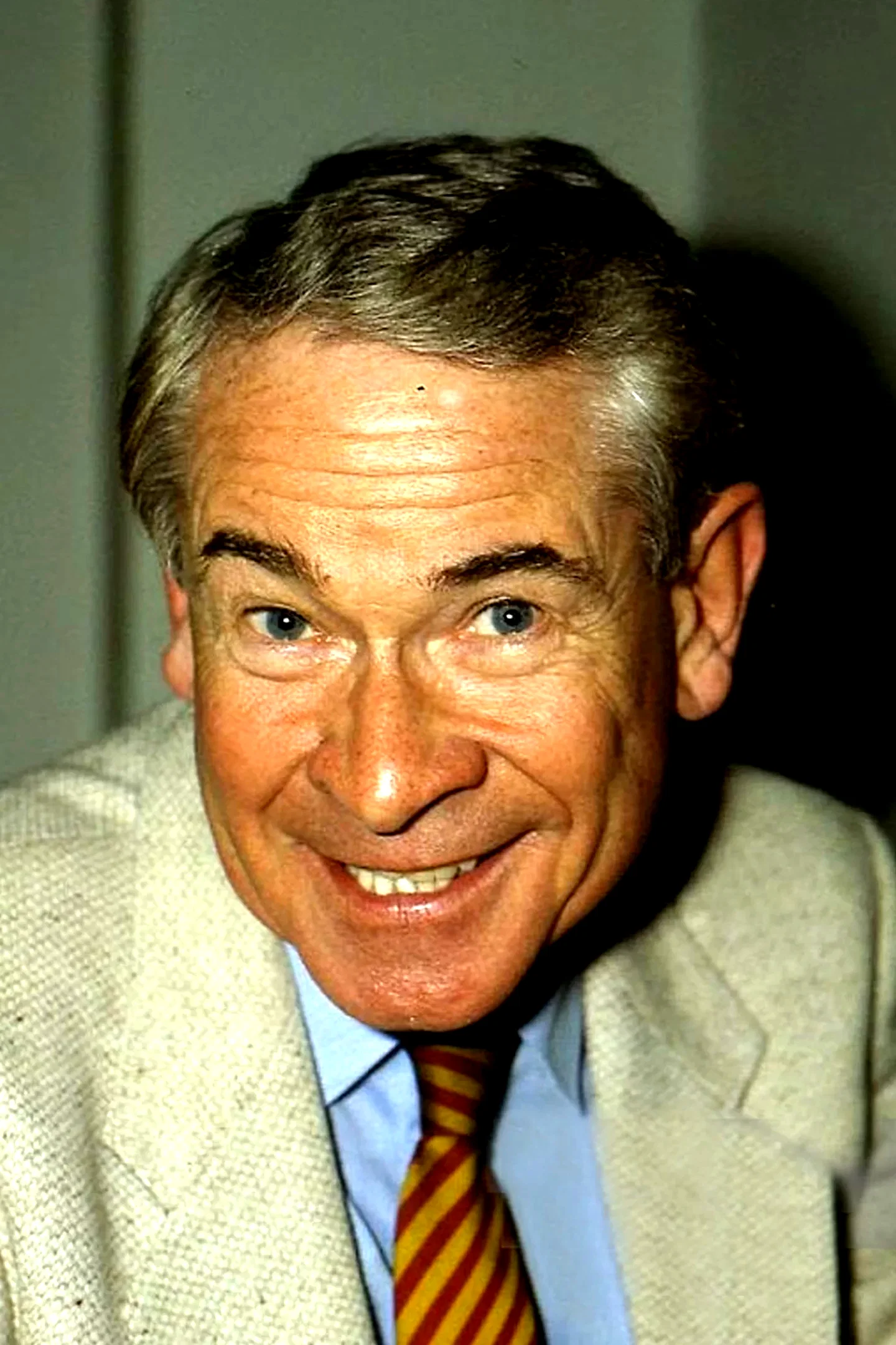  Stanley Baxter