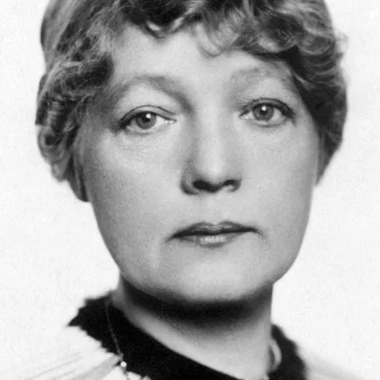  Hilda Borgstrom