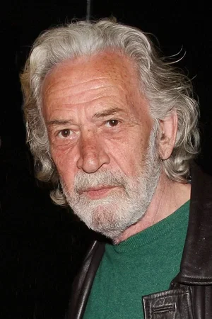  Yannis Thomas photo