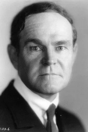  Guy Oliver photo