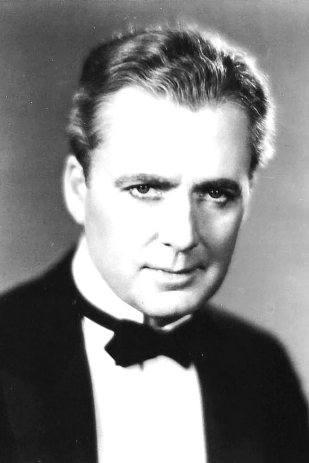  Robert Elliott