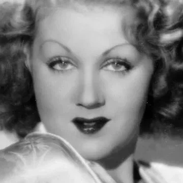  Grace Bradley