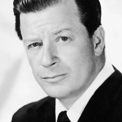  James Clavell