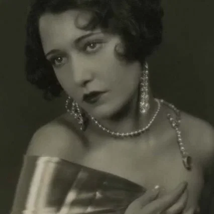  Dorothy Sebastian