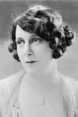  Grace Cunard