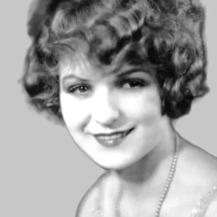  Helen Lynch