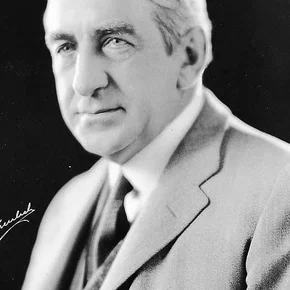 Photo star :  Alfred Allen